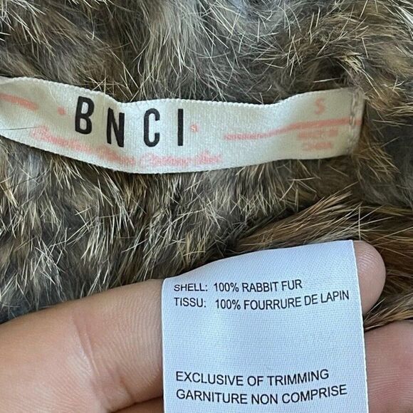 NWOT BNCI Womens Rabbit Angora Soft Striped Fur Poncho Coat Sz S - Picture 2 of 8
